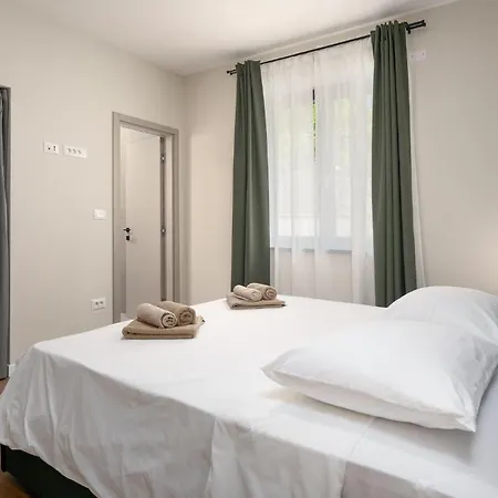 Amazing In With House A Panoramic View * Vrsar