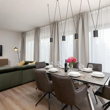 Amazing In With House A Panoramic View